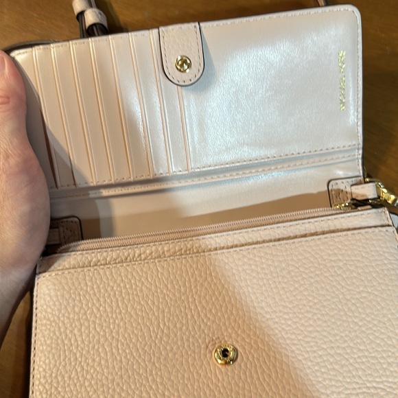 Brand new Michael Kors light pink crossbody! - Picture 3 of 5